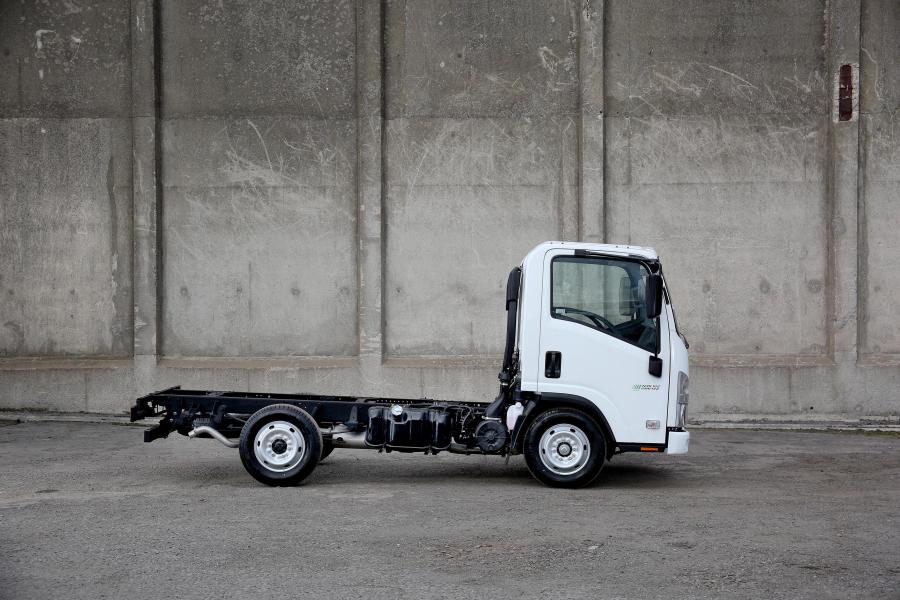  Isuzu Grafter N35.125 4x2 Rigid Chassis Cab 2016 года  (UK) (фото 2 из 5)